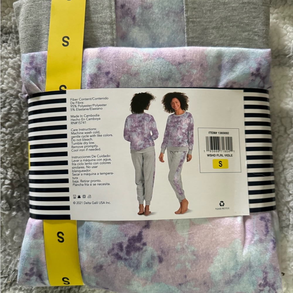 Splendid 2 piece Pajama set
